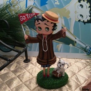 Betty Boop “Go Team” Figurine